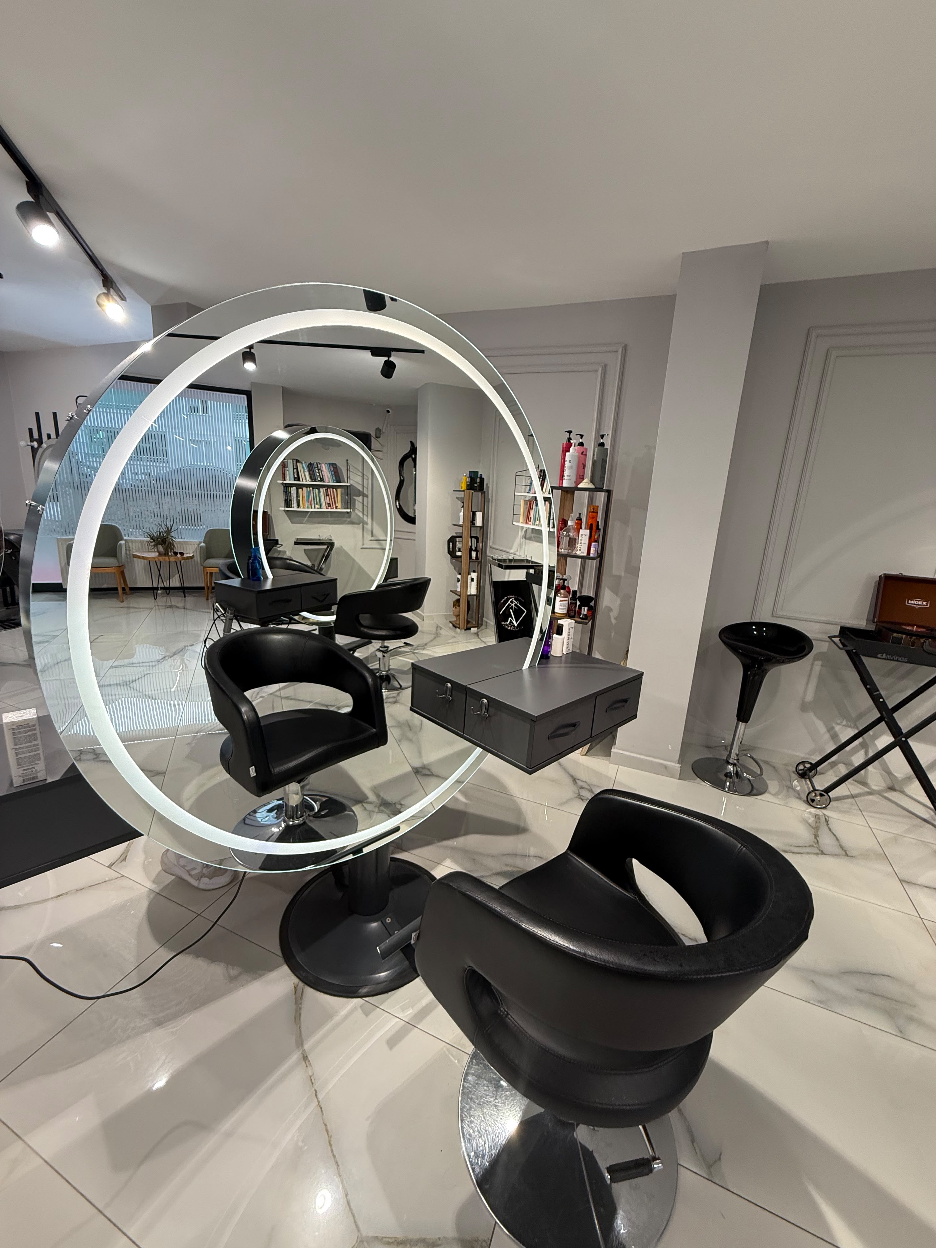 Aynalar & Detaylar — Habibe Türker Güzellik Salonu